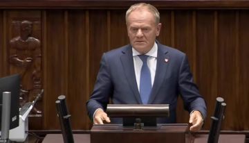 Новая стратегия России и, прежде всего, новые технические возможности, а именно реактивные дроны, приводят к гораздо большим потерям со стороны Украины - Туск