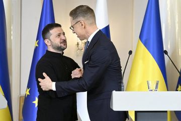 Зеленский поблагодарил президента Финляндии Александра Стубба за новый пакет поддержки