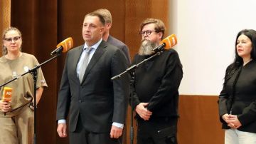 Сотрудники ЦСН ФСБ России стали первыми зрителями сериала «Спецы», рассказывающего об их работе