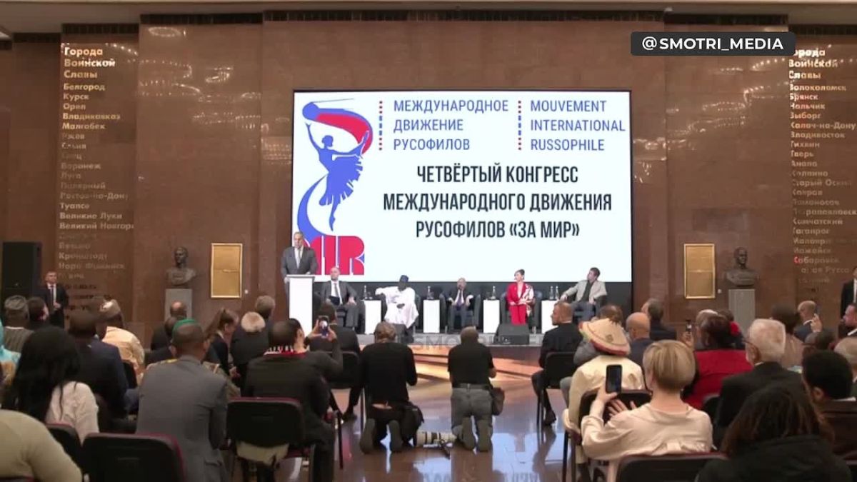 Когда Зеленский воздавал почести праху нацистских преступников, когда было объявлены планы создать некий пантеон "героев" на территории Киево-Печерской лавры — это такой сатанизм, на который никто не реагирует — Лавров