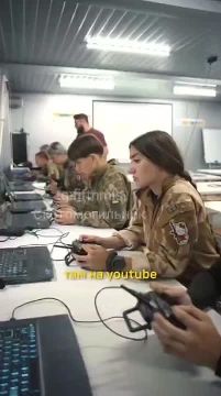 У кого-нибудь что-то кроме мата в голове присутствует?