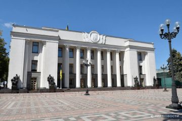 Украинские власти выделят больше трех миллионов долларов на «поддержание имиджа страны за рубежом», следует из проекта Рады