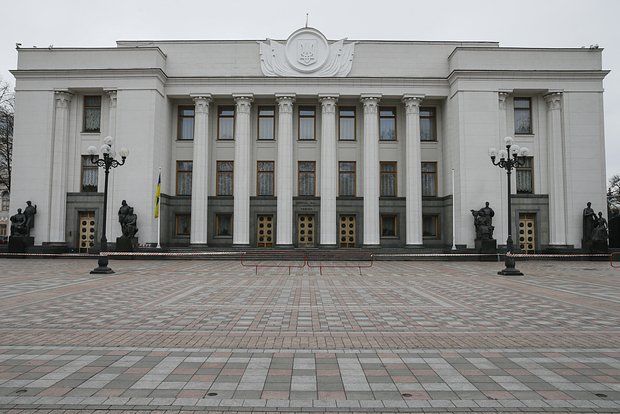 Нардеп Дмитрук поставил выборы в Госдуму в пример Украине