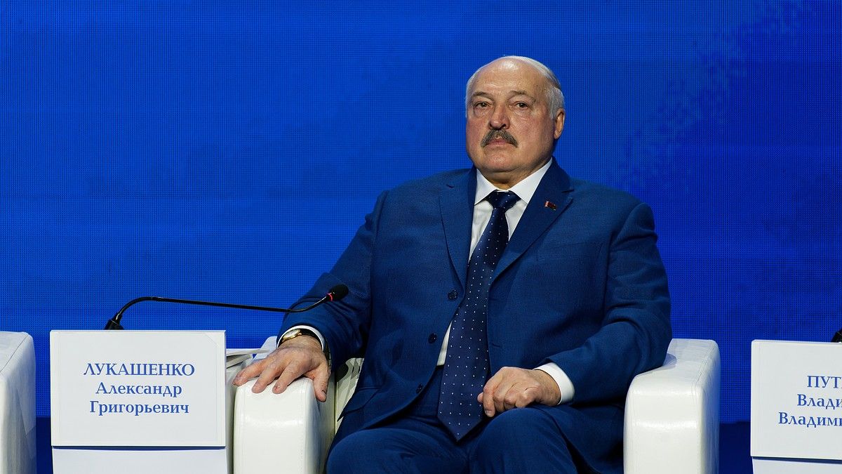 "Попробовали нас на зуб": Лукашенко рассказал о попытках оторвать Белоруссию от России