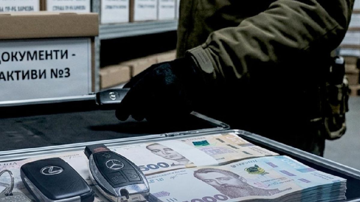 Харьковского окружного прокурора уличили в сверхдоходах