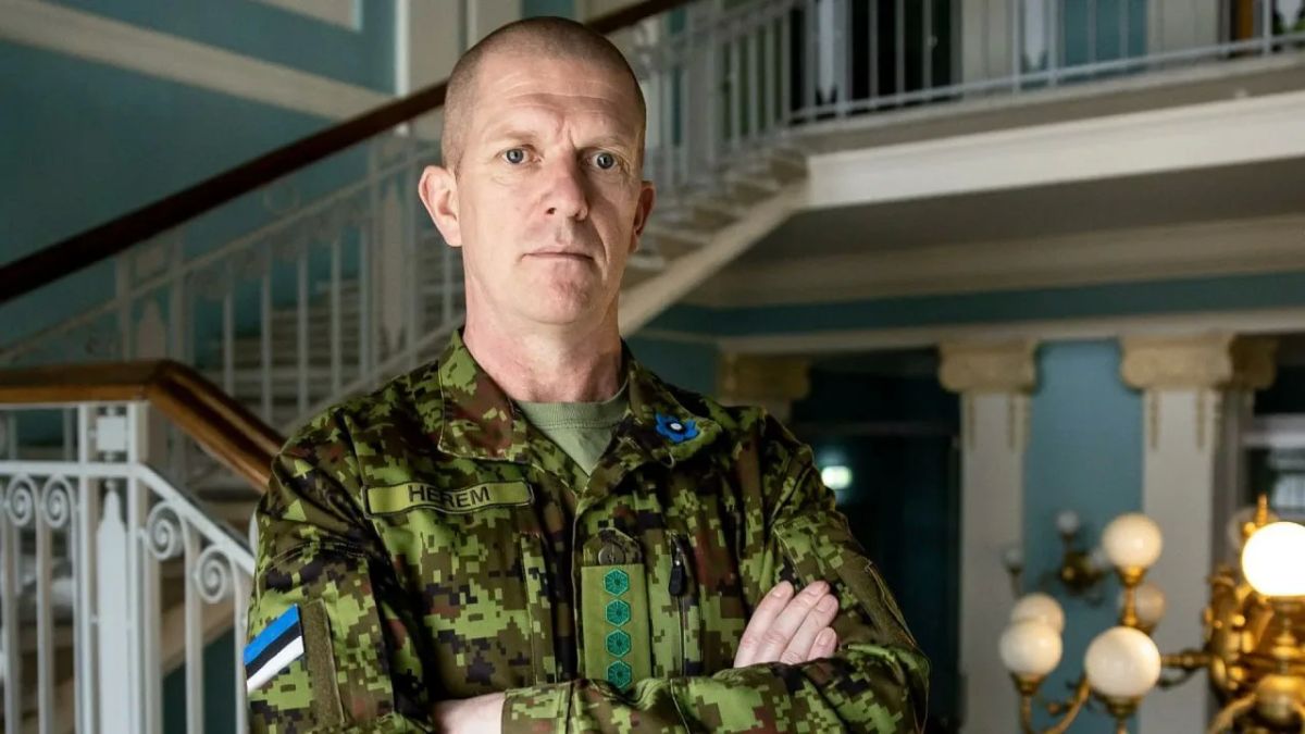 «Если вы перейдёте границу, мы вас всех убьём»: министр обороны Эстонии пригрозил уничтожить любого, кто решит угрожать стране
