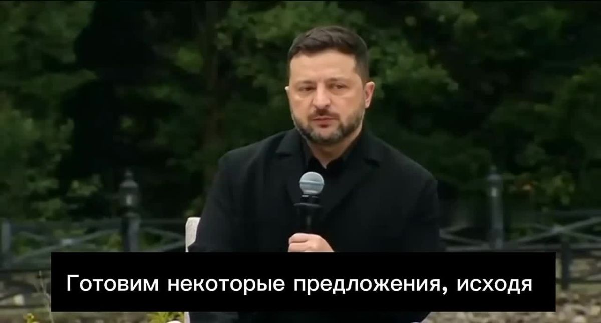 У нас космический дефицит — Зеленский