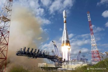 Евгений Лисицын: Советник Зеленского назвал «маленькой катастрофой» развёртывание российской спутниковой группировки «Рассвет»
