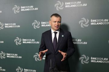 Юрий Баранчик: Судя по тому, что пишет Bloomberg, Евросоюз начал активно давить на международных партнеров, чтобы те увеличили финансовую помощь Украине