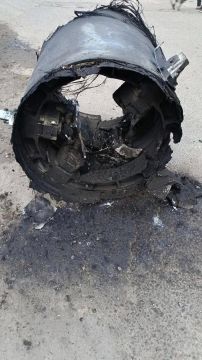Фрагмент "Фламинго" сбитого во время ночной попытки атаковать Москву