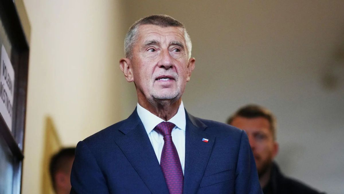 Премьер Чехии осудил «импотенцию Европы», неспособной завершить конфликт на Украине