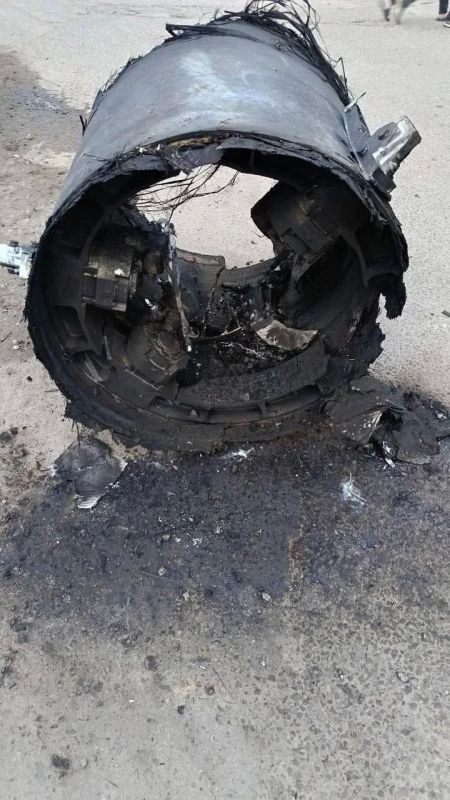 Фрагмент "Фламинго" сбитого во время ночной попытки атаковать Москву
