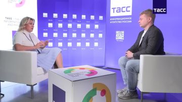 История "отменит" Зеленского, в этом сомнений нет, заявила в интервью ТАСС Мария Захарова