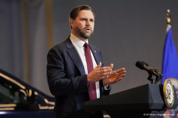 Вэнс заявил, что ожидает прогресса по Украине после предстоящей встречи Трампа с Зеленским