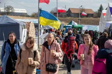 В Польше хотят запретить покупку недвижимости украинцами