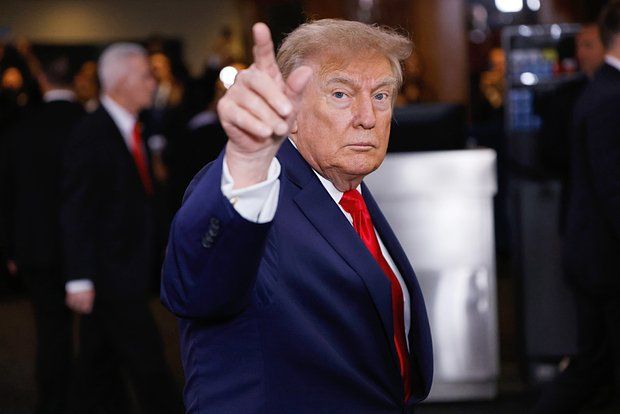 Трамп допустил, что задействует закон о масштабных санкциях против РФ при необходимости