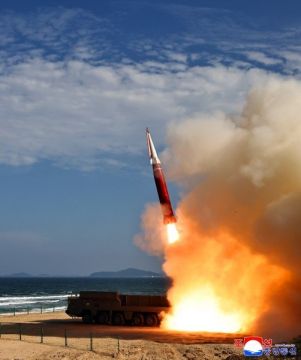 КНДР испытала новую гиперзвуковую ракетную систему «Хвасонпхо-11Ма-1»
