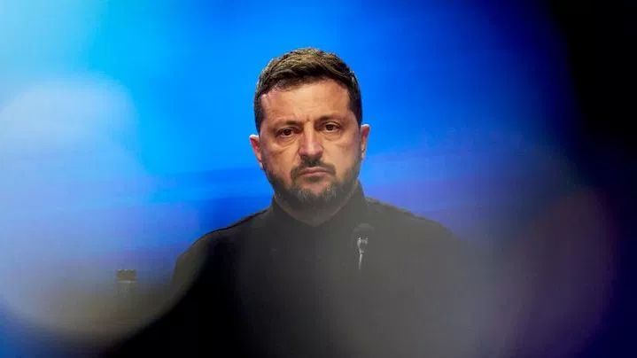 У Зеленского случился «эпилептический припадок» из-за бегства генпрокурора Украины – Мендель