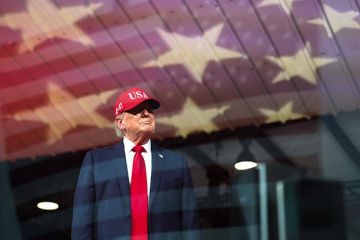 Сикорский пообещал выдвинуть Трампа на Нобелевскую премию мира из-за Украины