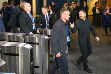 Владимир Зеленский посетил штаб-квартиру ООН в темных кроссовках