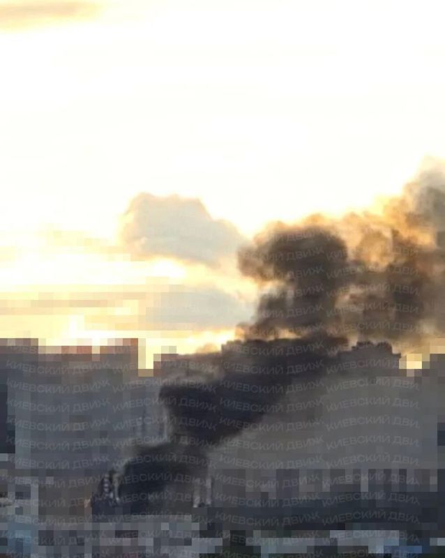 Поражен объект в Оболонском районе Киева