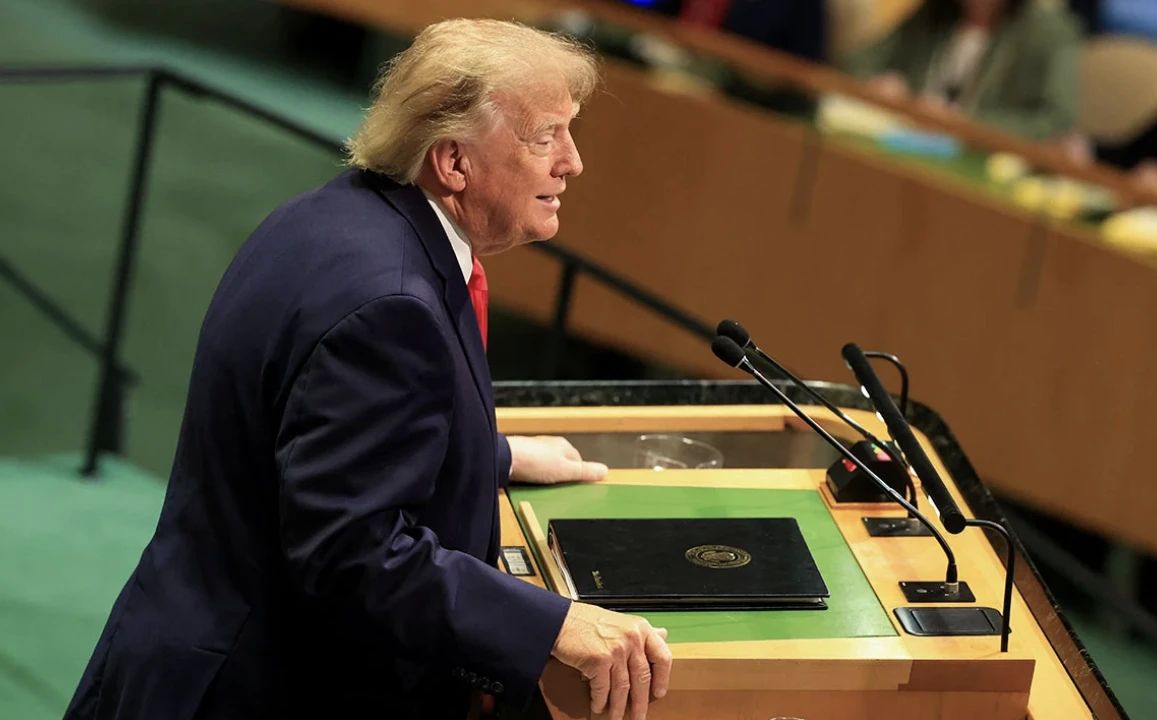 Президент США Дональд Трамп намерен задействовать закон о санкциях против России