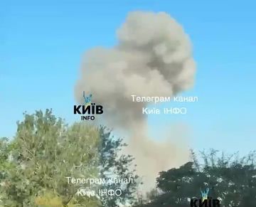 Взрыв в районе железнодорожного вокзала в Киеве