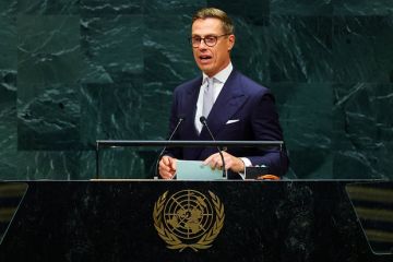 Президент Финляндии Стубб: Переговорщики США стремятся к прекращению огня зимой