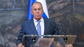 Лавров прибыл в Нью-Йорк для участия в Генассамблее ООН и заседании Совбеза по Украине: подробности