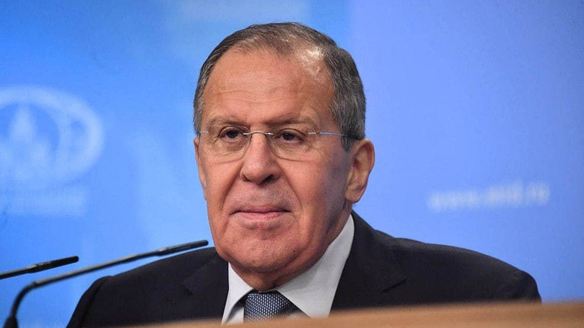 "Вели себя так тихо": Лавров пошутил над американскими журналистами перед встречей с Рубио