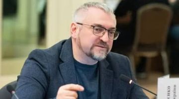 Украинцам стоит иметь до трёх операторов связи, чтобы всегда был резерв, – нардеп Федиенко