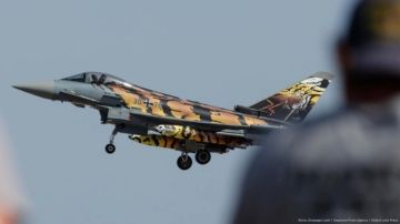 ������ ����������� Eurofighter ������� � ������ �� �������� ��� ������ ���� �� ����� �������, �������� DPA