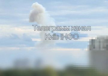 Еще кадры последствий прилета в Киеве