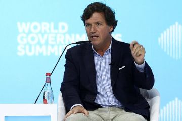 Такер Карлсон: Конфликт на Украине продолжается из-за помощи США