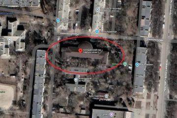 Пока суд да вибух.... ВС РФ нанесли удар по Сумскому областному суду. После удара на объекте начался пожар