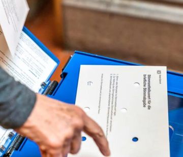 В Швейцарии проходит референдум об ужесточении нейтралитета