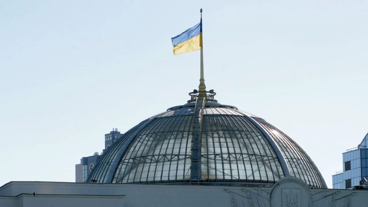 «Хватит это терпеть»: в Польше требуют ограничить права украинских иммигрантов