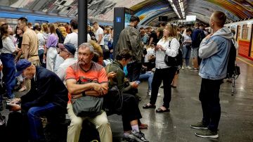 Хуже, чем на фронте: социологи объявили Киев самым депрессивным городом Украины