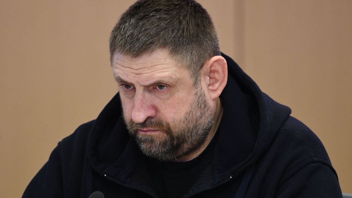 "Нам не хватает дисциплины": Сладков — о жесткости, которая нужна России для победы