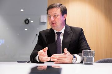 ��������� ���������: ������� �� ������� ��������� �� ׸����� ���� � ��������� ������