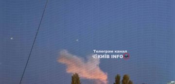 Над Соломенским районом Киева поднимается столб дыма после очередного прилёта