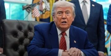 Трамп заявил, что Зеленский сказал ему, что Украина, возможно, "сбавит обороты" в отношении ударов по российским НПЗ