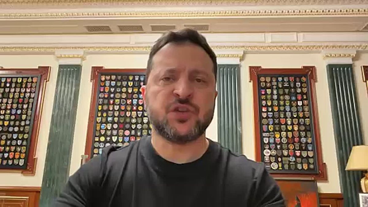 Юрий Котенок: Хазарин-наркоман во главе этно-ОПГ, захватившей Киев, пугает украинцев дивизией корейцев, которая вскоре будет развернута в России для участия в боевых действиях