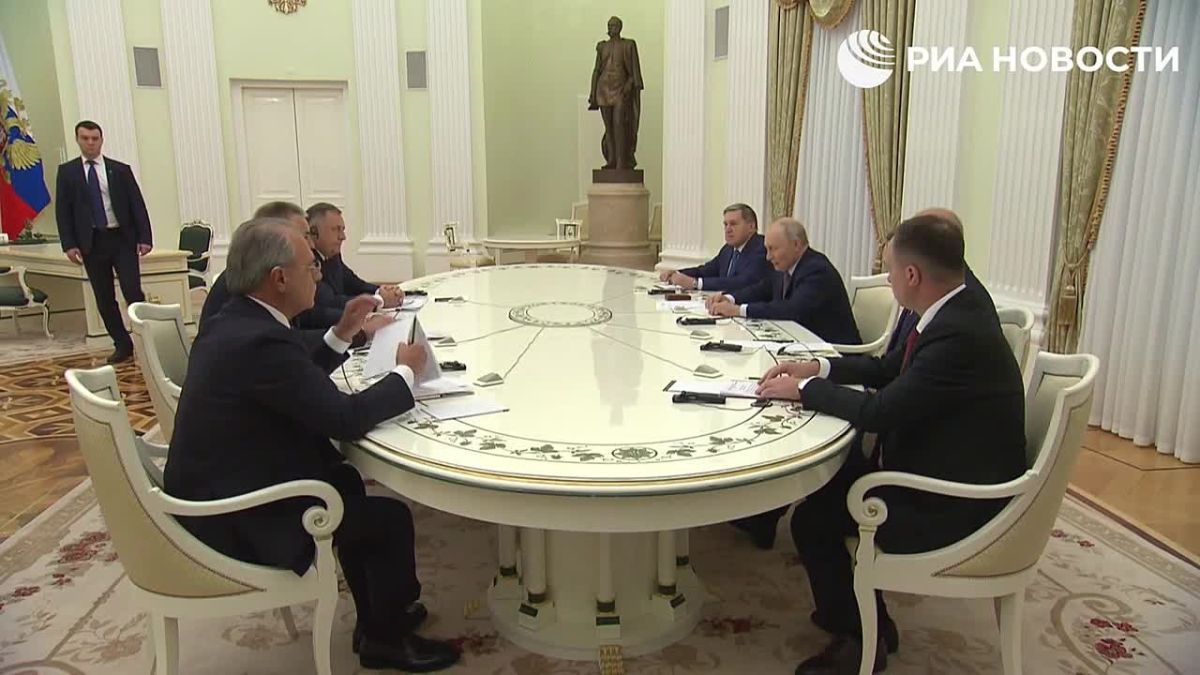Путин провёл встречу с руководством Республики Сербской Саво Миничем и Милорадом Додиком