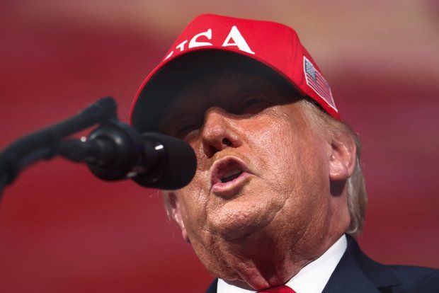 The Atlantic: Трамп поддержал инициативу по смягчению санкций против России