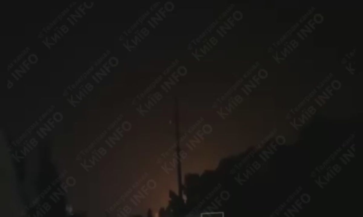 Киев накрывает тяжелой ракетной волной: прилеты «Цирконов», «Ониксов» и баллистики