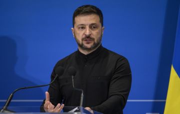 На Украине обвинили Зеленского в остановке предприятий в Кривом Роге