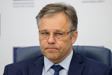 Мирошник заявил об уничтожении прав жителей Украины