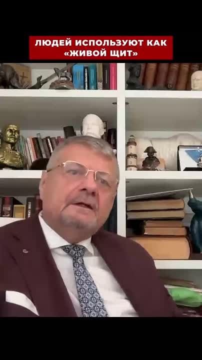 Бывший депутат и отпетый нацист и террорист Игорь Мосийчук признал, что помещения бывших офисов и магазинов в Киеве переоборудуют в мастерские по ремонту и сборке беспилотников