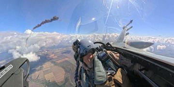 �������� ������� ������� ������ ������ ����, ��� ����������� ���� ���� F-16 �� ������� ������� �� �����